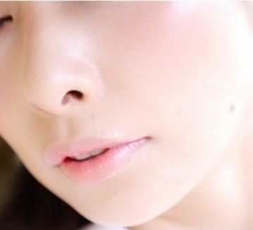 シミ・シワ・ニキビなど肌の老化とＡＧＥ | 美容トピックス